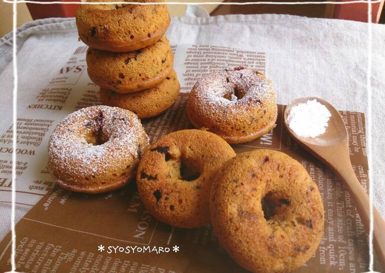 Caramel Chocolate Baked Donuts