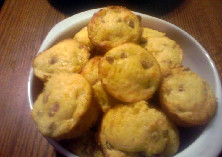 How to Prepare Quick Corndog Muffins