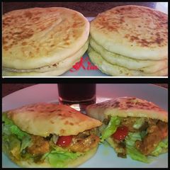 A picture of Peri Chicken Pitas.