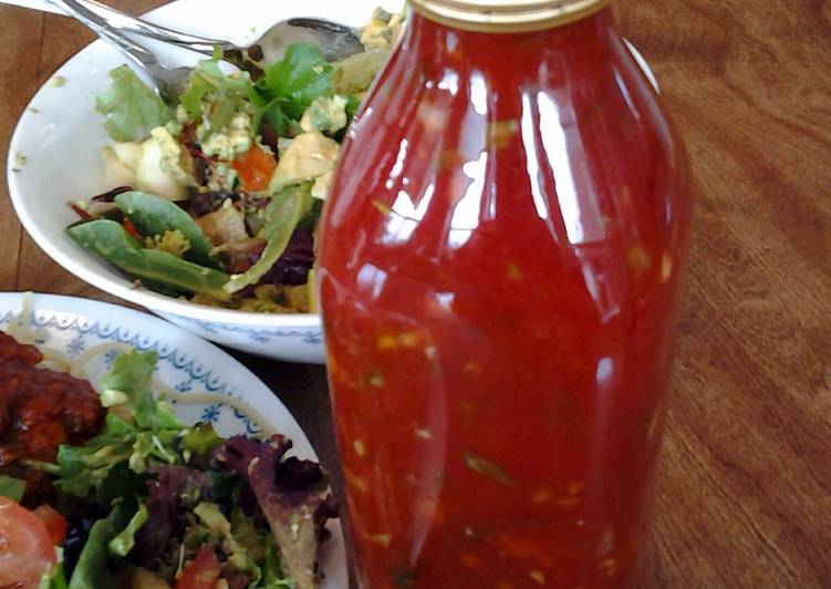 How to Prepare Favorite Grandpa&#39;s French Salad Dressing