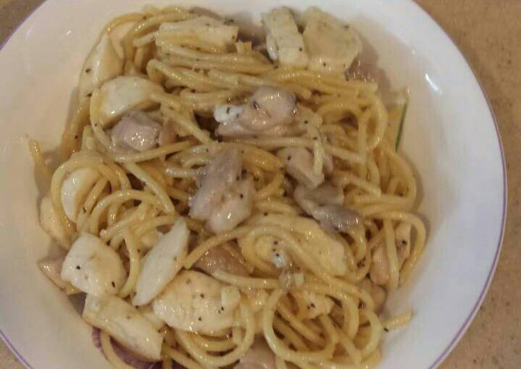 Resep Spaghetti aglio e olio yang Enak