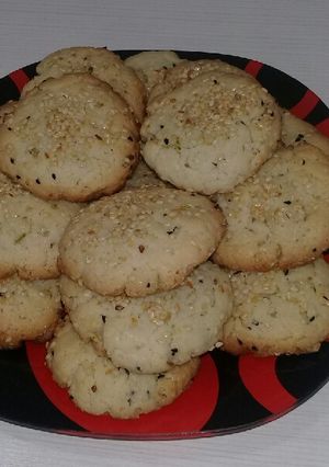 عکسی از دستور شیرینی ترد و خوشمزه (رازیانه)