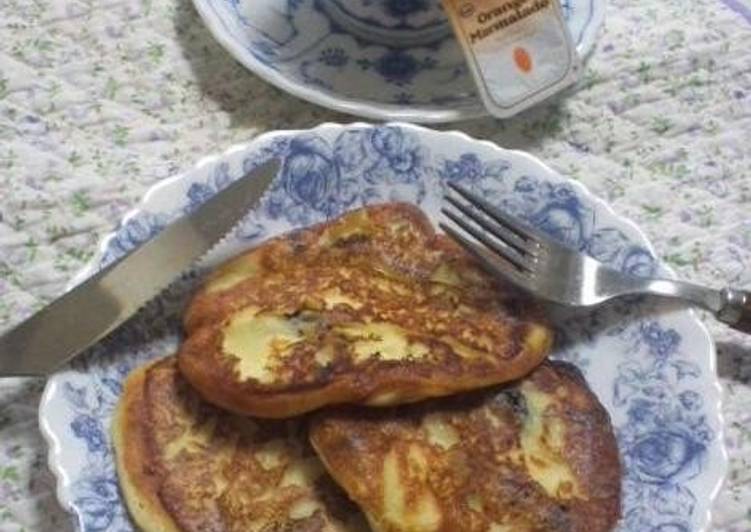 Very Easy and Cheering Syrniki Pancakes