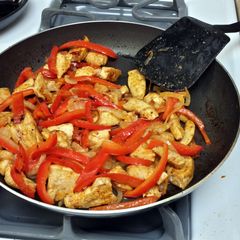 A picture of Kickin´ Chicken Fajitas.