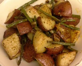 Fresh, Serving Recipe Roasted Garlic Red Potatoes with Green Beans Yummy