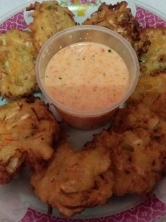 Foto resep Bakwan Sayur dan Sambel Kacang