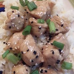 A picture of Honey Lemon Chicken.