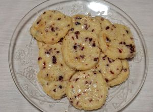 Una foto de Galletas de naranja y arándanos secos