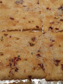 A picture of Addictive Cracker Snacks.