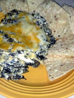A picture of Spicy Spinach & Artichoke Dip.