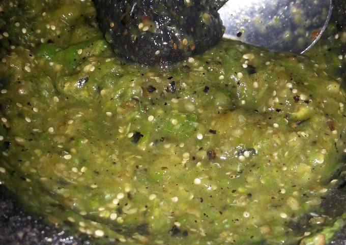 How to Make Favorite Salsa macha