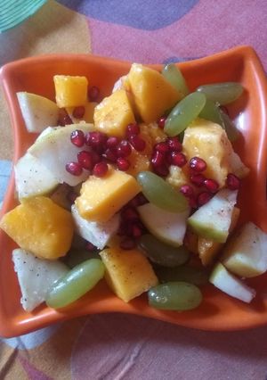 A picture of Mix fruit chat.