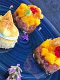 Tartare di tonno con mango e cialda di pecorino e crostino di chevre e fichi