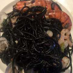 Una foto de Spaguetti integral con almejas