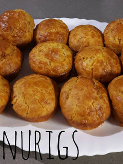 Una foto de Muffins de bacon, pollo y queso