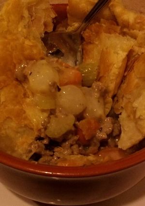 A picture of Holiday Flavors In A Pot Pie For 2 or 4 People.