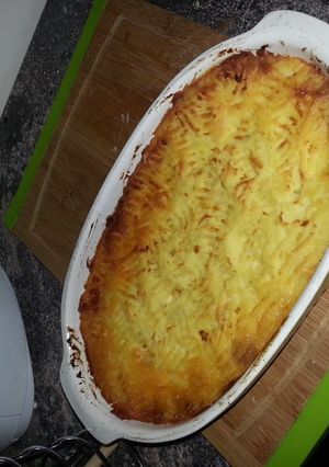 A picture of Irish shepards pie.