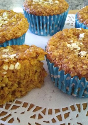 รูปของ Low Carb Carrot Oat Muffins | มัฟฟินโอ๊ตแครอท ❌เนย