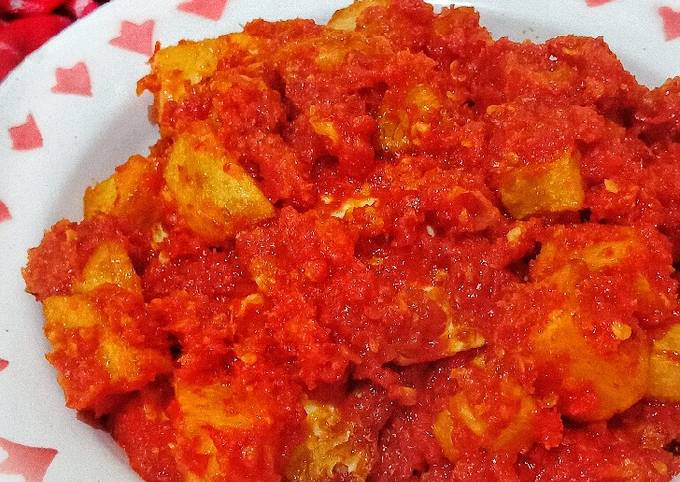 Wajib coba! Resep  memasak Telur Ceplok&amp;kentang balado  lezat