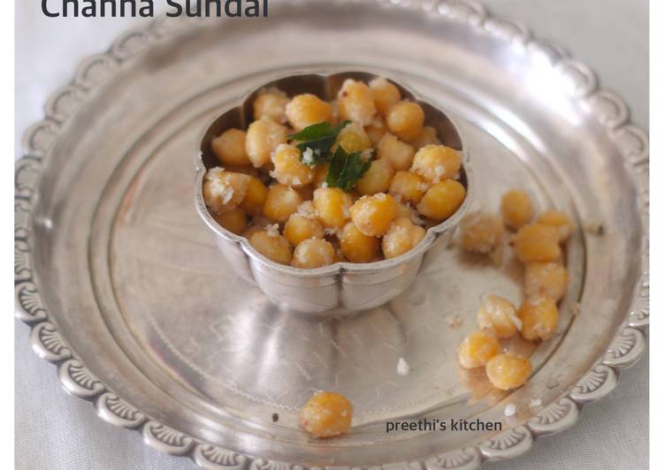 Step-by-Step Guide to Prepare Quick Channa sundal (white channa)