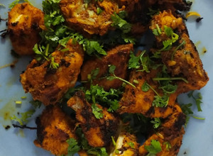 A picture of Tawa chicken roast.