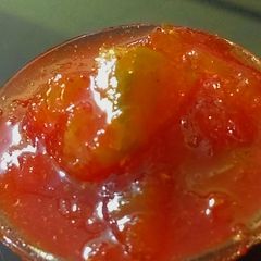 A picture of Mango khatti meethi pickle.