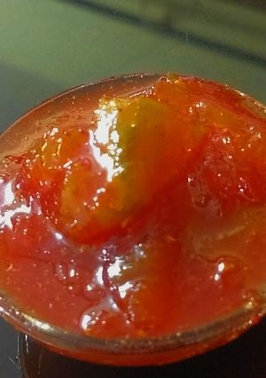 A picture of Mango khatti meethi pickle.