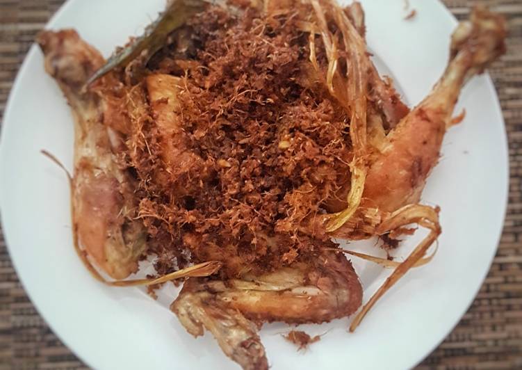 Resep: SempurnaAyam Goreng Lengkuas