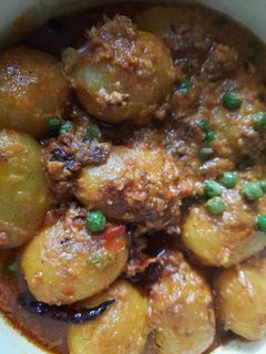 আলু দম(Aloo dum recipe in bengali) রেসিপির প্রধান ছবি