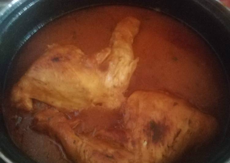 Muslos de pollo con cerveza y almendras
