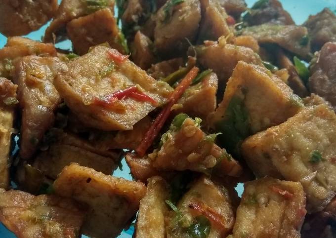 Bagaimana Menyiapkan Sambal tahu+tempe cabe hijau Anti Gagal