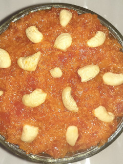 પપૈયાનો હલવો (Papaya Halwa Recipe in Gujarati) રેસીપી મુખ્ય ફોટો
