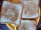 Aloo toast