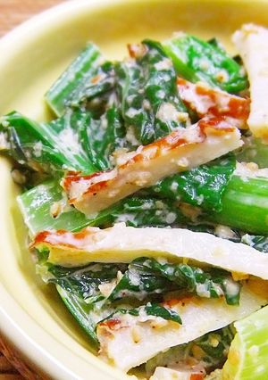 A picture of Komatsuna and Chikuwa Tossed with Sesame Seeds and Mayonnaise.