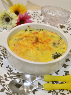 A picture of Easy Quiche with Spinach and Bacon.