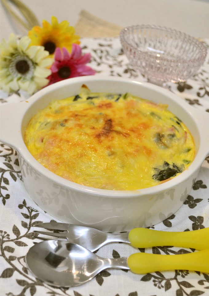 A picture of Easy Quiche with Spinach and Bacon.