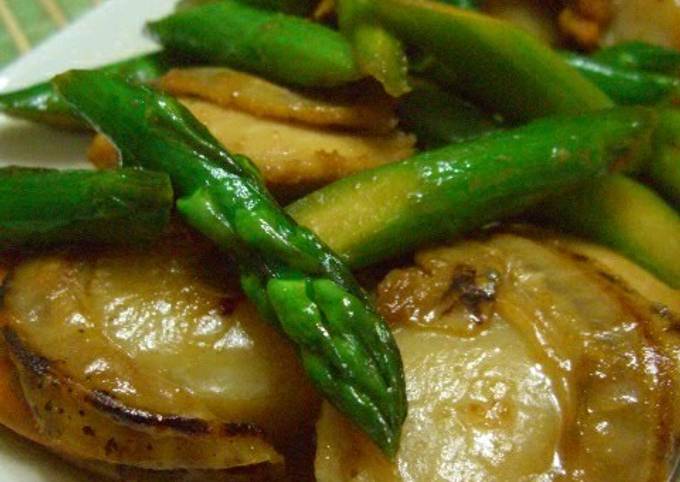 Scallops and Asparagus Stir-fried in Lemon, Butter and Soy Sauce