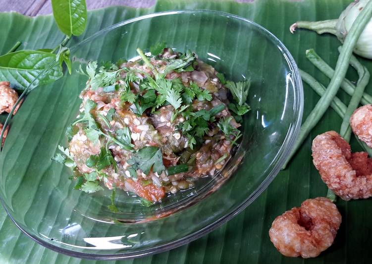 Naam Prik Noom / Thai Green Chile Dip