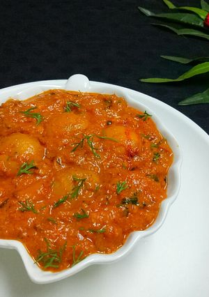 A picture of Mushroom tikka masala.