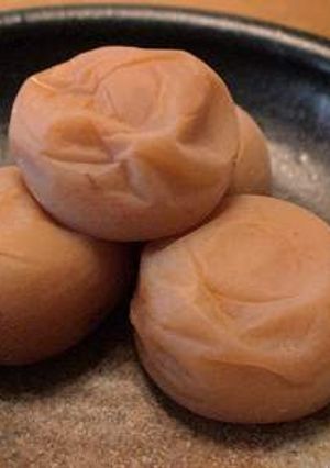 A picture of Reduced-Sodium Umeboshi.