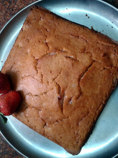 A picture of strawberry cake.