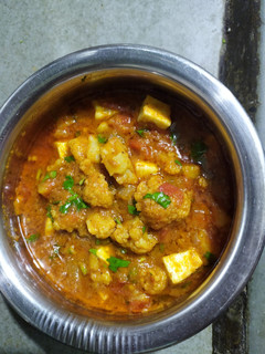 ફ્લાવર પનીર સબ્જી(flower paneer Sabji Recipe in Gujarati) રેસીપી મુખ્ય ફોટો