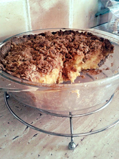 A picture of Quince crumble pie.