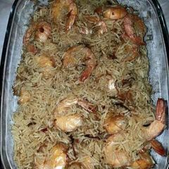 A picture of Rice with prawns.