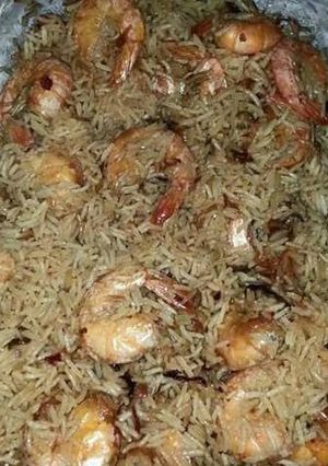 A picture of Rice with prawns.