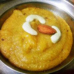 A picture of Suji halwa.