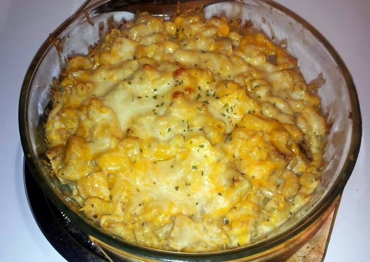 Simple Way to Prepare Ultimate Easy cheesy chicken bake