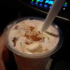 A picture of Icecream Falooda.