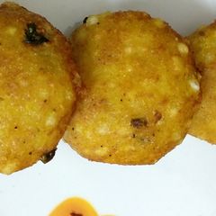 A picture of Sabudana peanut cutlet.
