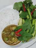 ขนมจีนแกงเขียวหวานไก่